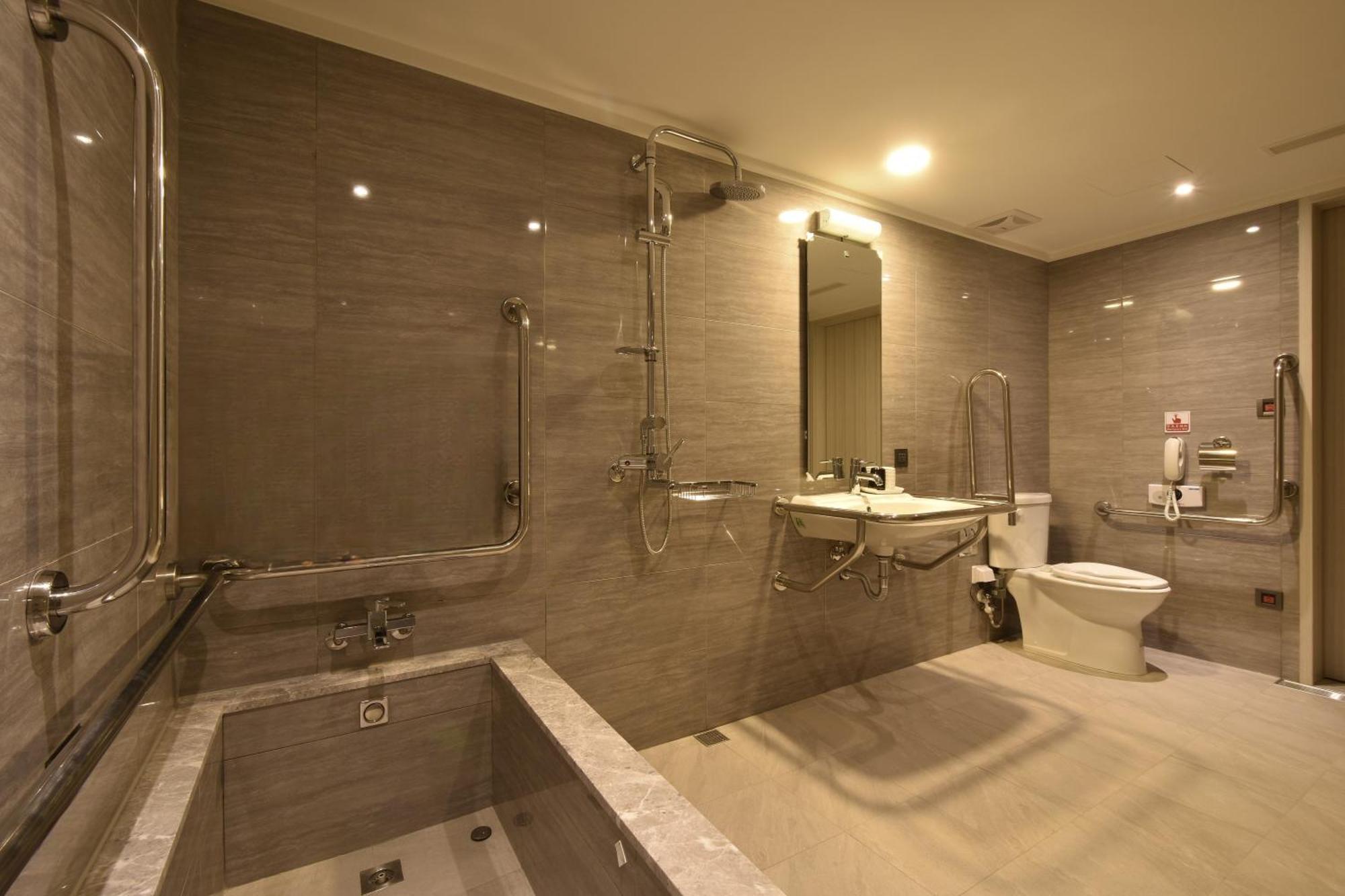 Green World Zhongxiao Тайбей Номер фото
